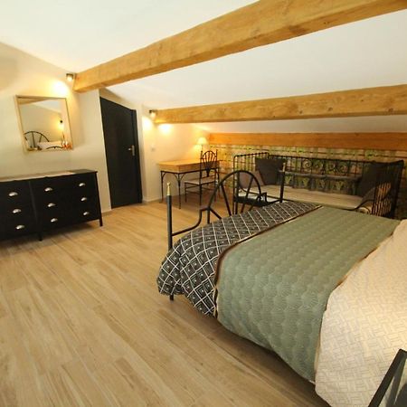 Saint-Étienne-du-Grès Loft Lou Pitchounヴィラ エクステリア 写真