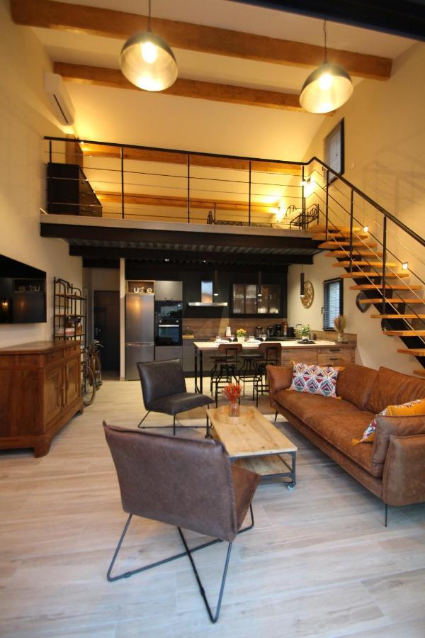 Saint-Étienne-du-Grès Loft Lou Pitchounヴィラ エクステリア 写真