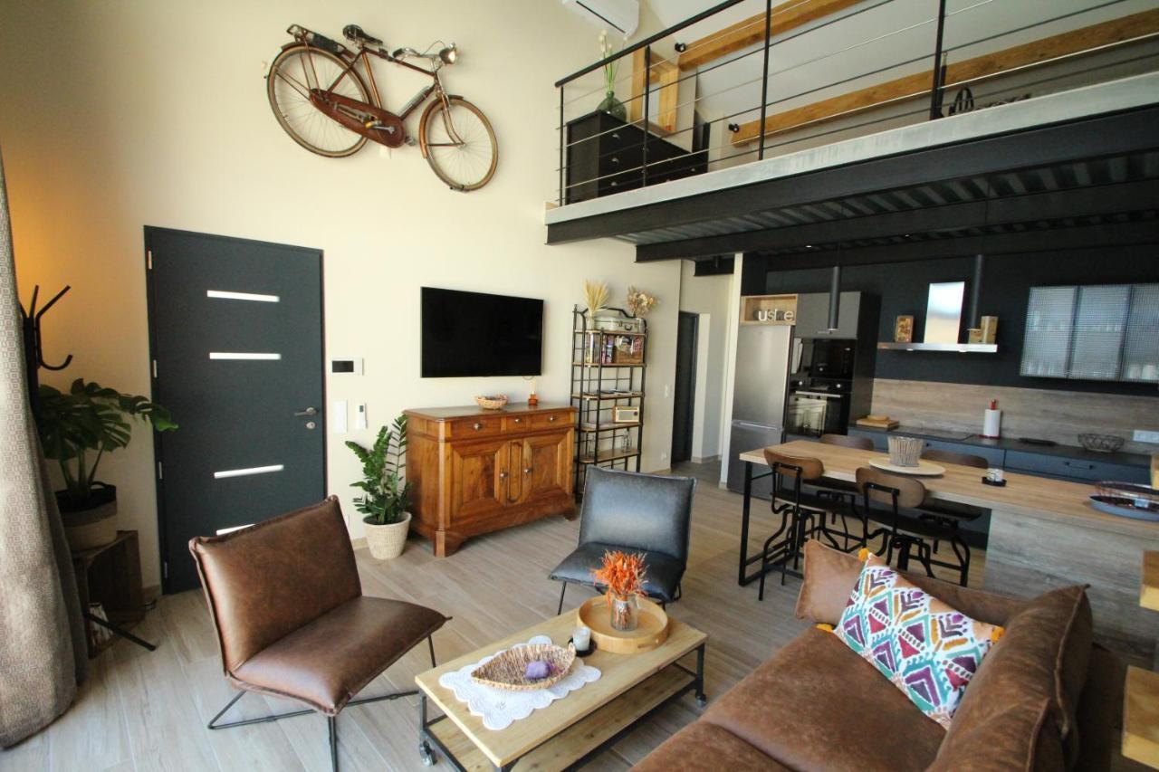 Saint-Étienne-du-Grès Loft Lou Pitchounヴィラ エクステリア 写真