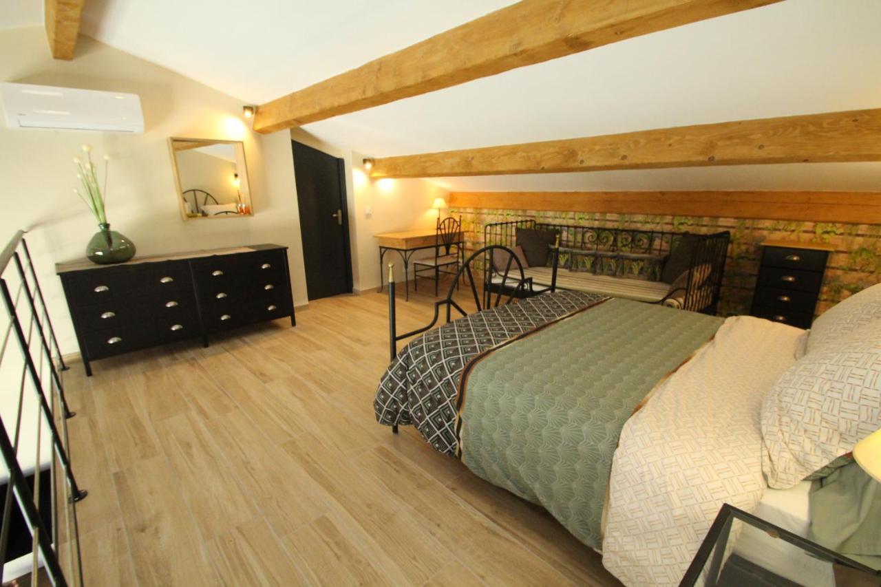 Saint-Étienne-du-Grès Loft Lou Pitchounヴィラ エクステリア 写真