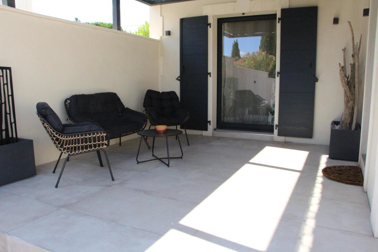 Saint-Étienne-du-Grès Loft Lou Pitchounヴィラ エクステリア 写真